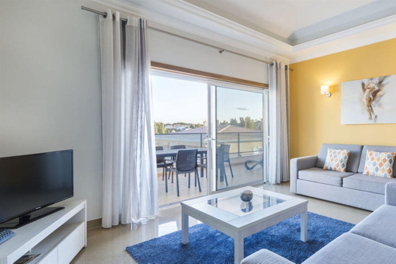 Lakeside Country Club - Apartamentos Turisticos Кинта-до-Лаго Экстерьер фото