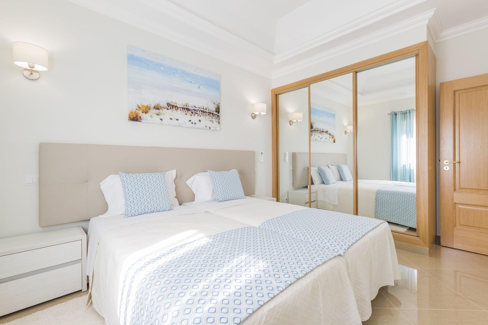 Lakeside Country Club - Apartamentos Turisticos Кинта-до-Лаго Экстерьер фото
